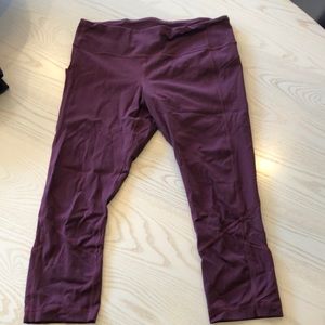 Lululemon pace rival leggings